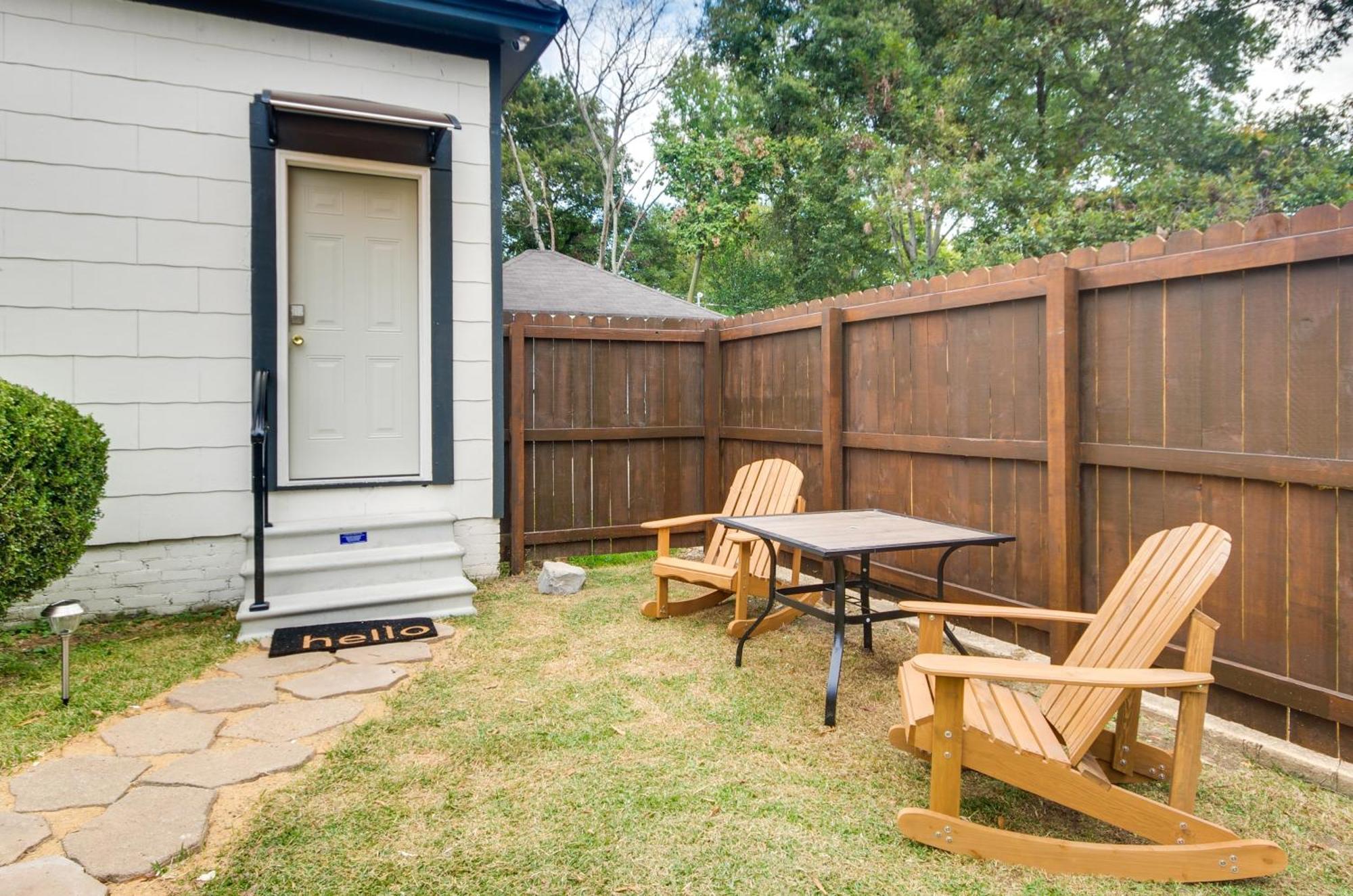 Modern Greenwood Studio Less Than 1 Mi To Downtown! Exterior photo